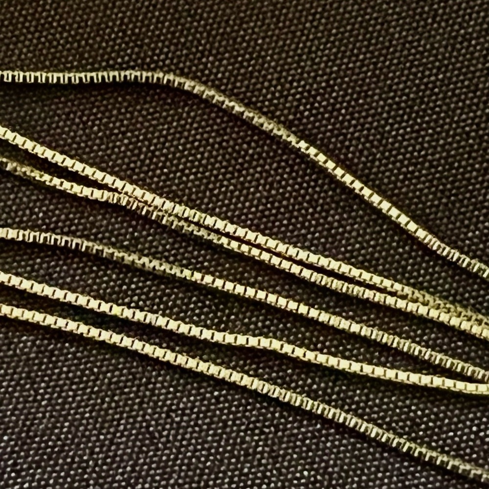 14K White Gold Box Chain Necklace 18” Tested 0.88g - Picture 4 of 7